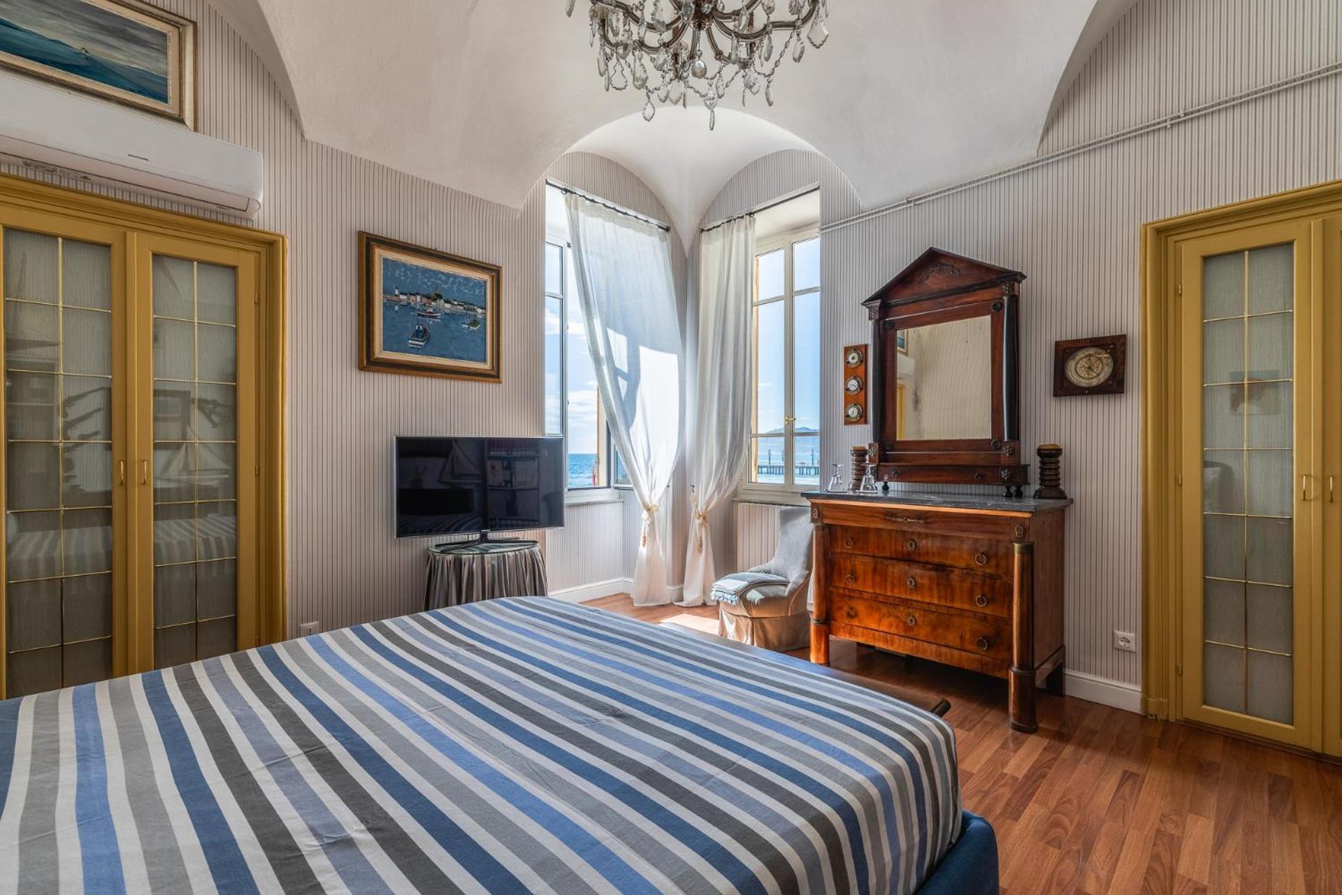 Casa D'Artista B&B Di Charme 알라시오 외부 사진
