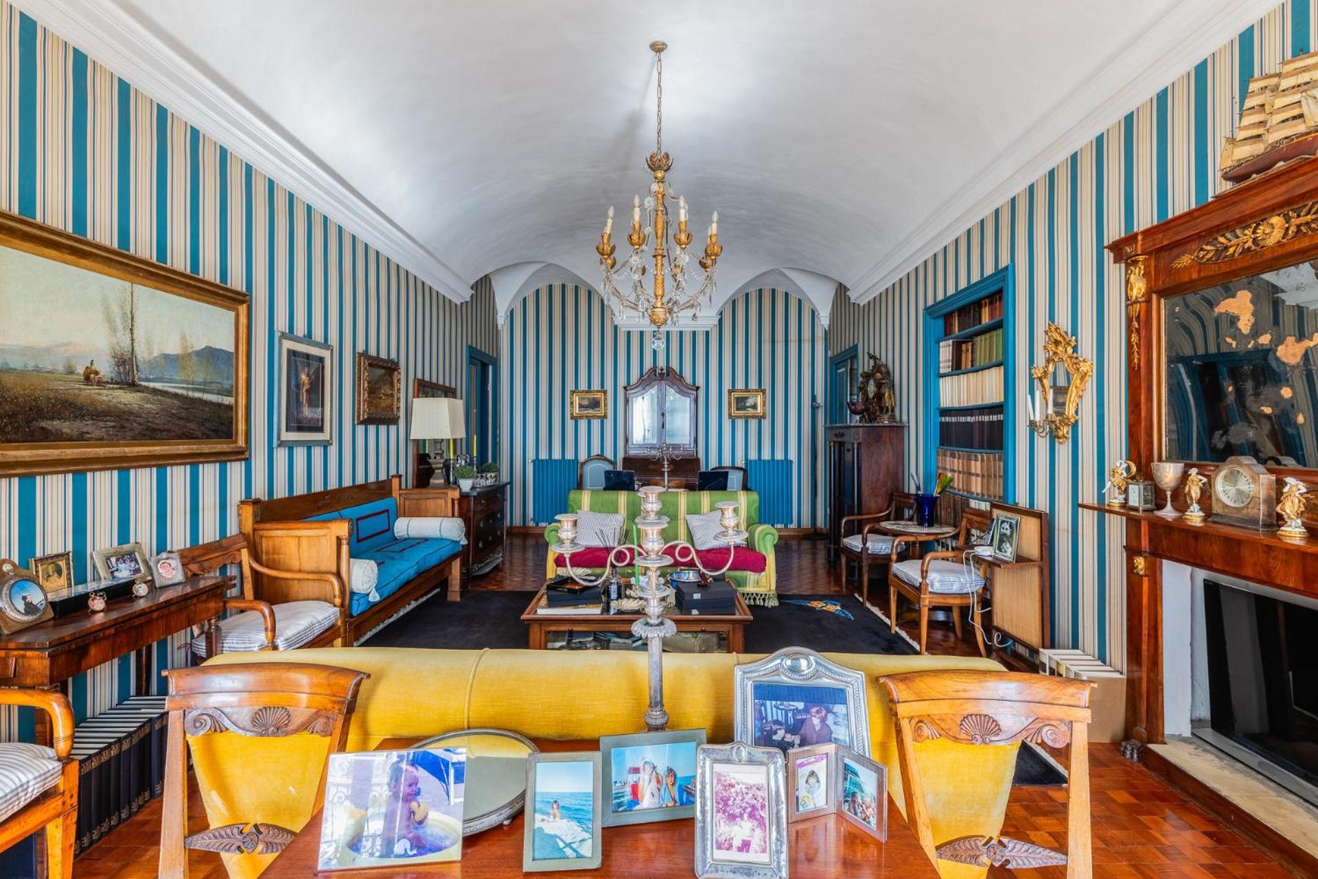 Casa D'Artista B&B Di Charme 알라시오 외부 사진