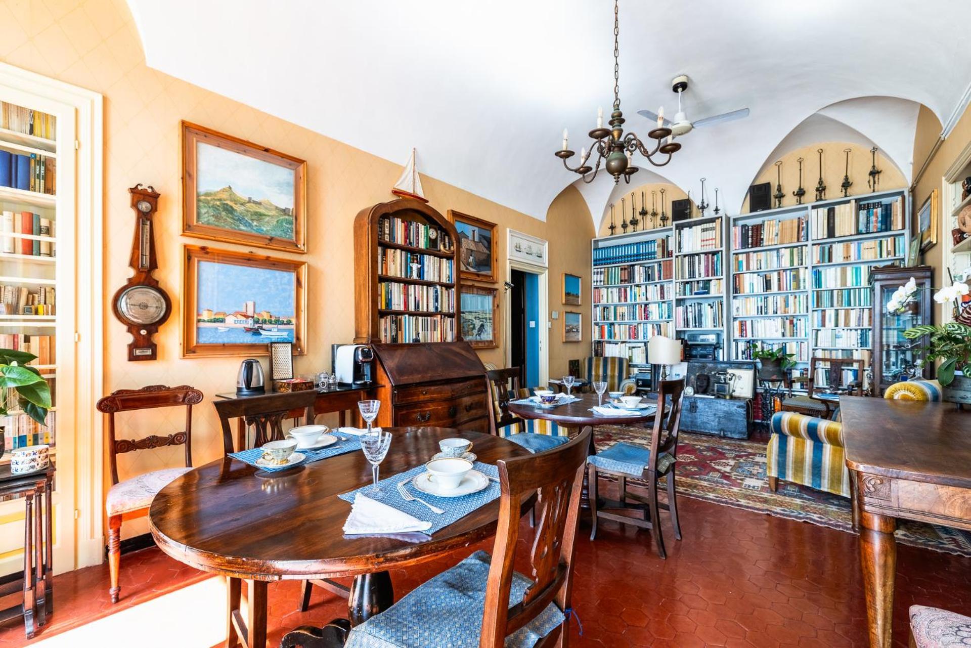 Casa D'Artista B&B Di Charme 알라시오 외부 사진